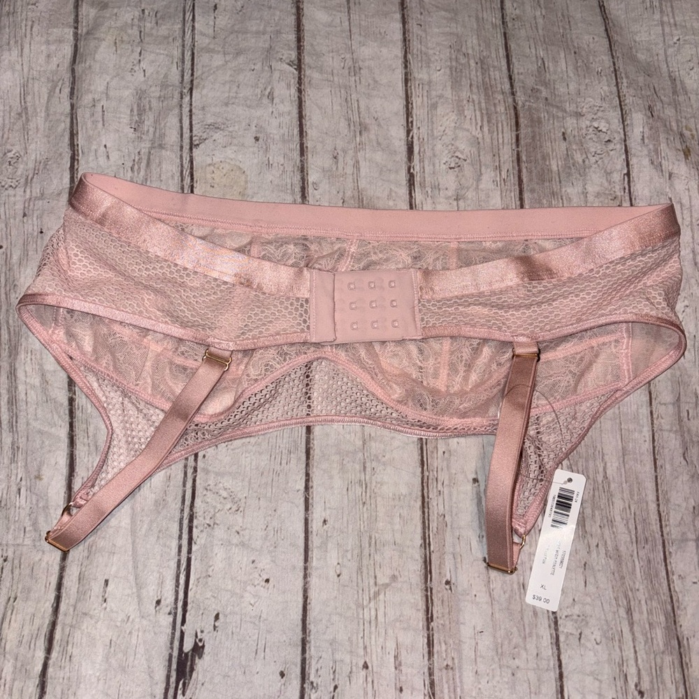 NWT! Soma light pink lace mixed media bralette XL - Picture 5 of 6